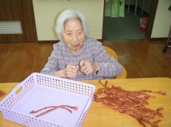 フランス人形　髪の毛