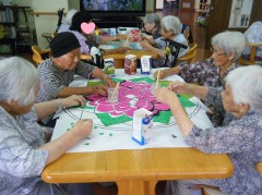 ボタンもどき③