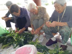 ヤングコーン皮むき