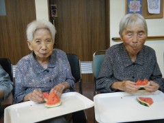 スイカ割のすいか①