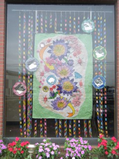 ミヤコワスレ　ガラス貼り絵