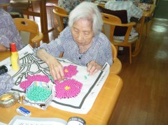 玉貼り絵　ナデシコ