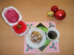 クリスマス会　シュークリーム